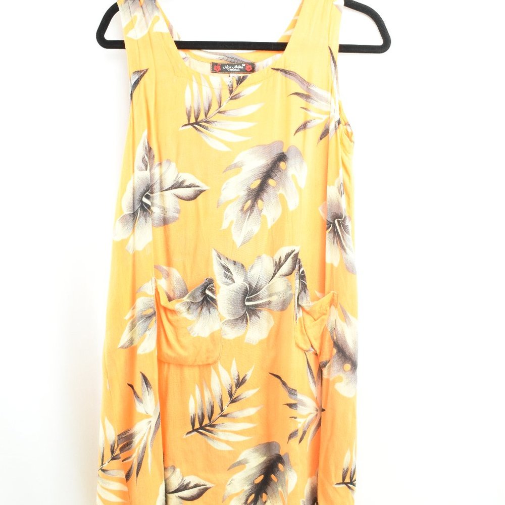 Max Mehra Dress Size M Orange & Floral
